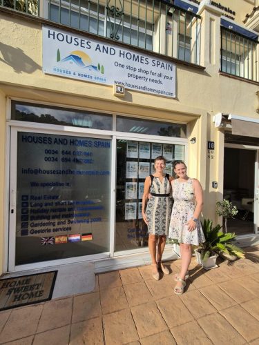 10 (1) (1) (1) (1) (1) (1)